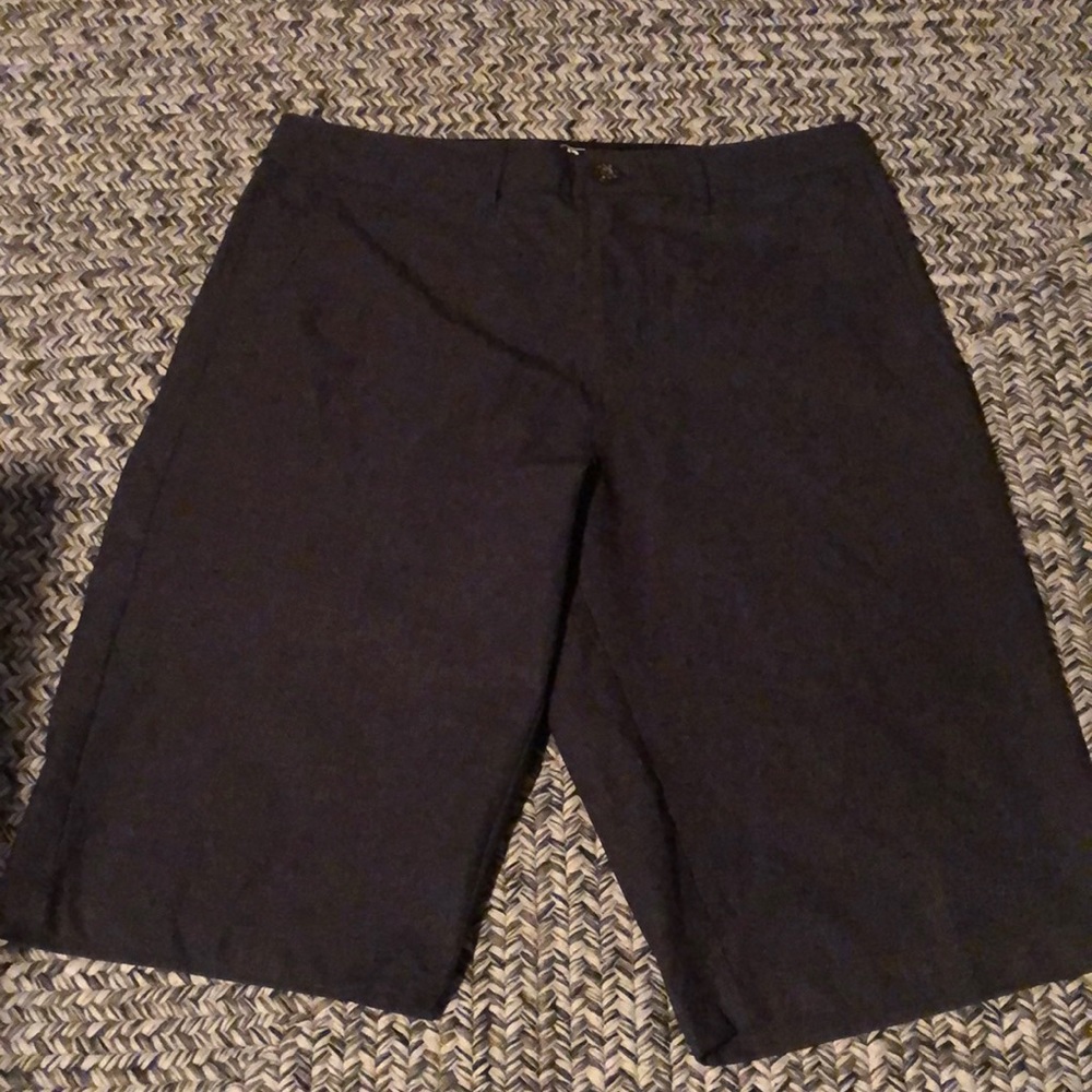 Men’s BKE Hybrid Shorts (Only worn once)